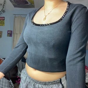 ༻✧Black Top ༻✧ material is very soft(: